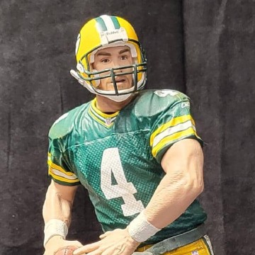 Brett Favre NFL 1 12 in green jersey - DRJ West Texas