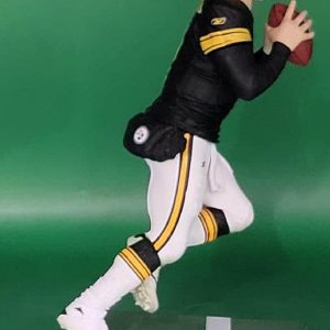 BR NFL 28 tb uniform 373 of 1000 5
