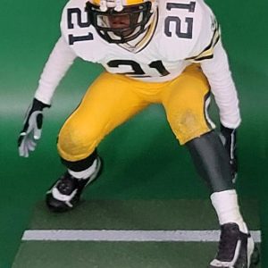 CW NFL 25 Ex white jersey 2