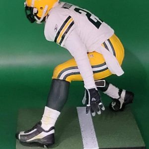 CW NFL 25 Ex white jersey 3