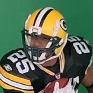 RG NFL 23 963 of 3000 green jersey 1