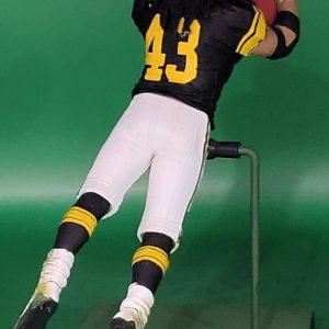 TP NFL 25 tb uniform target 4