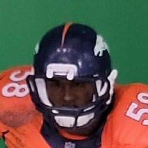 VM NFL Madden 17 2 orange jersey 1