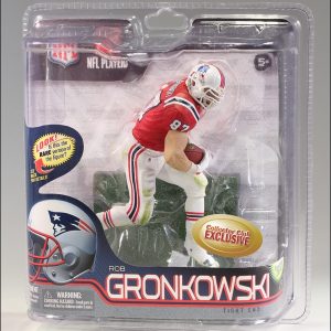 nfl29_rgronkowski_ce_packaging_01_dp__50626_zoom